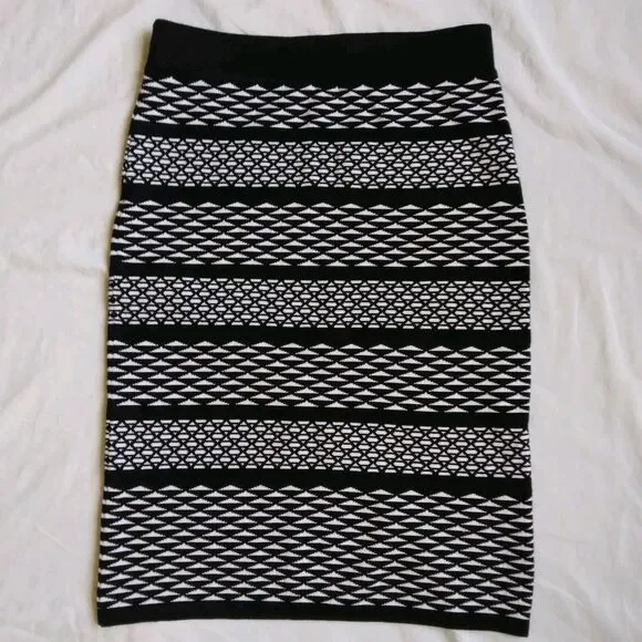 Cato Established 1946 Knit Sweater Skirt Black White Women's Size M - Picture 7 of 9